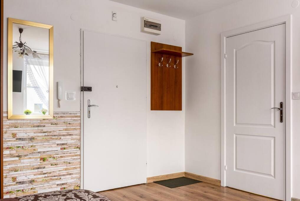 Ap. Olimpia 1 Pok. 2 Osoby, Downtown, Free Parking Krakau